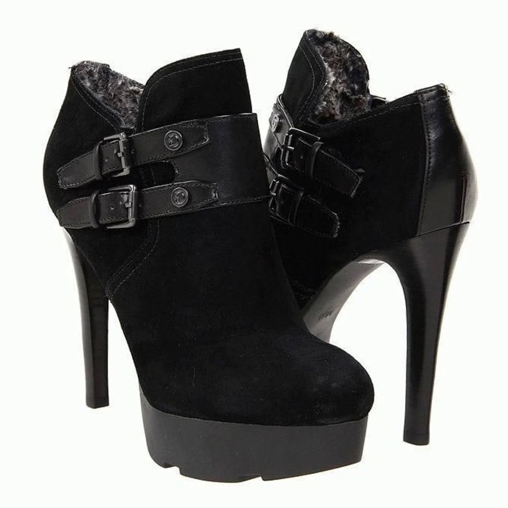 Guess Gwelnorre Boots sz 7